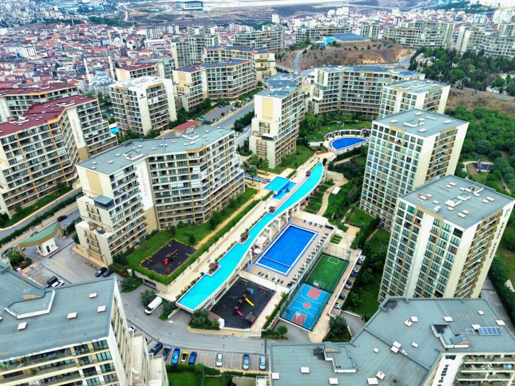 Tuzla Evora